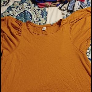 Top old navy mustard